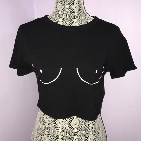 Fashion Nova Tops - Cropped top